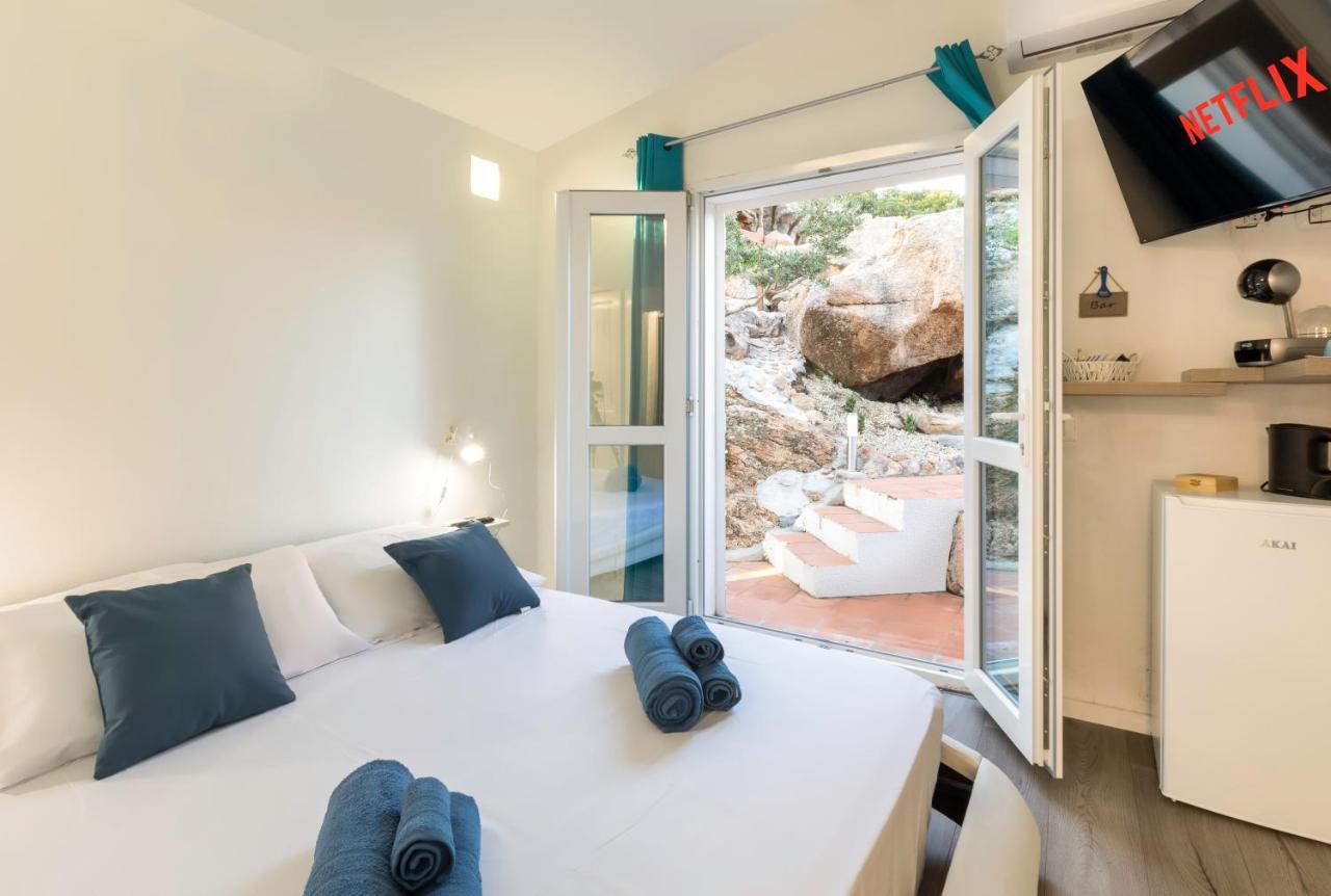 Villa Esmeralda - Free Wifi - With Swimming Pool Коста Парадизо Екстериор снимка