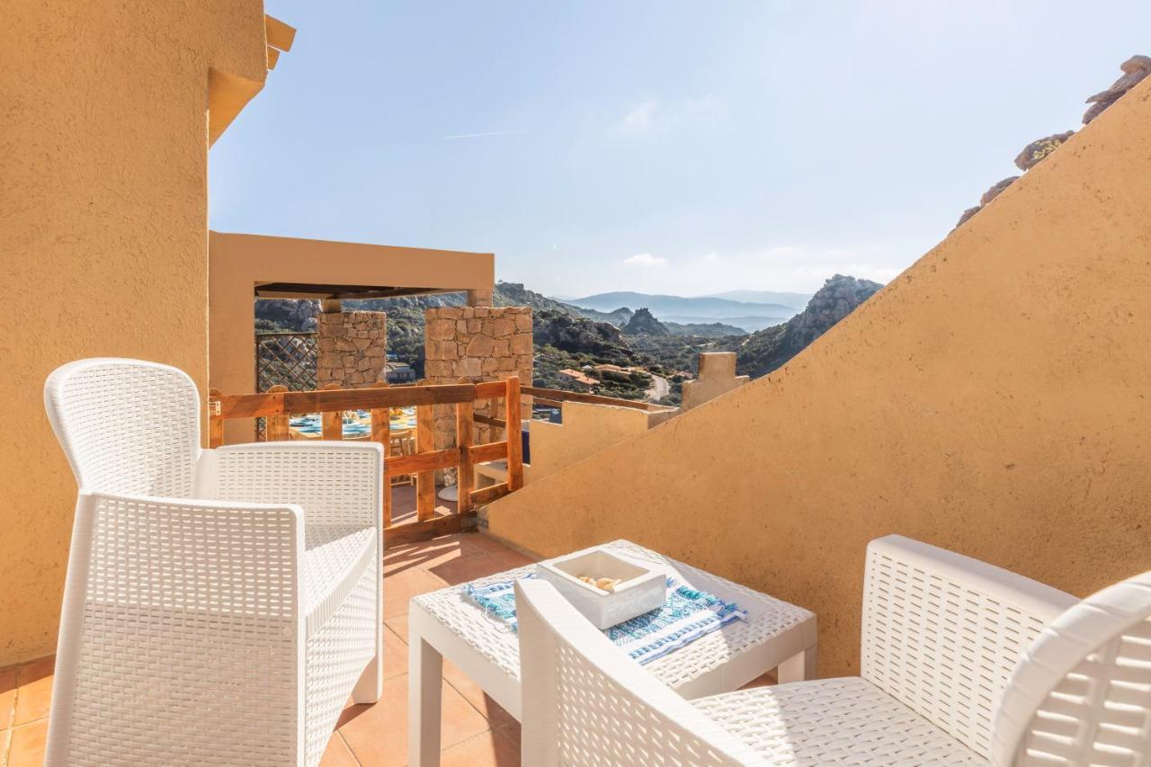 Villa Esmeralda - Free Wifi - With Swimming Pool Коста Парадизо Екстериор снимка