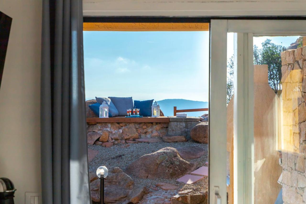 Villa Esmeralda - Free Wifi - With Swimming Pool Коста Парадизо Екстериор снимка