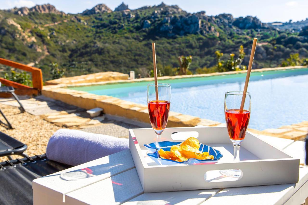 Villa Esmeralda - Free Wifi - With Swimming Pool Коста Парадизо Екстериор снимка